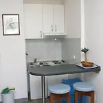 Apartamento By The Sea Slatine, Ciovo - 1128