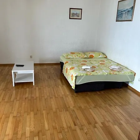 Apartment By The Sea Slatine, Ciovo - 1128 *